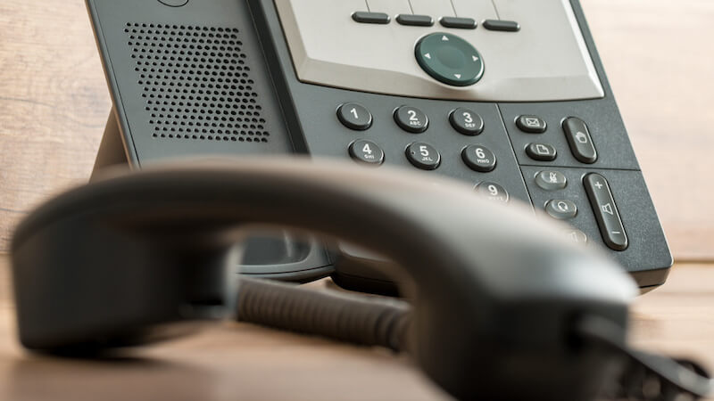 バーチャルオフィスで固定電話番号を持つ方法｜電話転送・秘書代行サービスの選び方